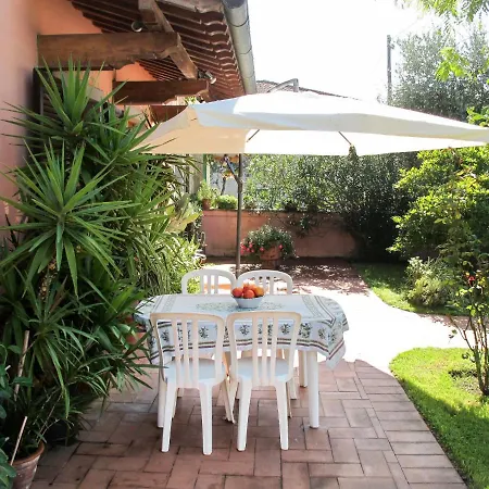 Locazione Turistica Agrifoglio Casa vacanze *